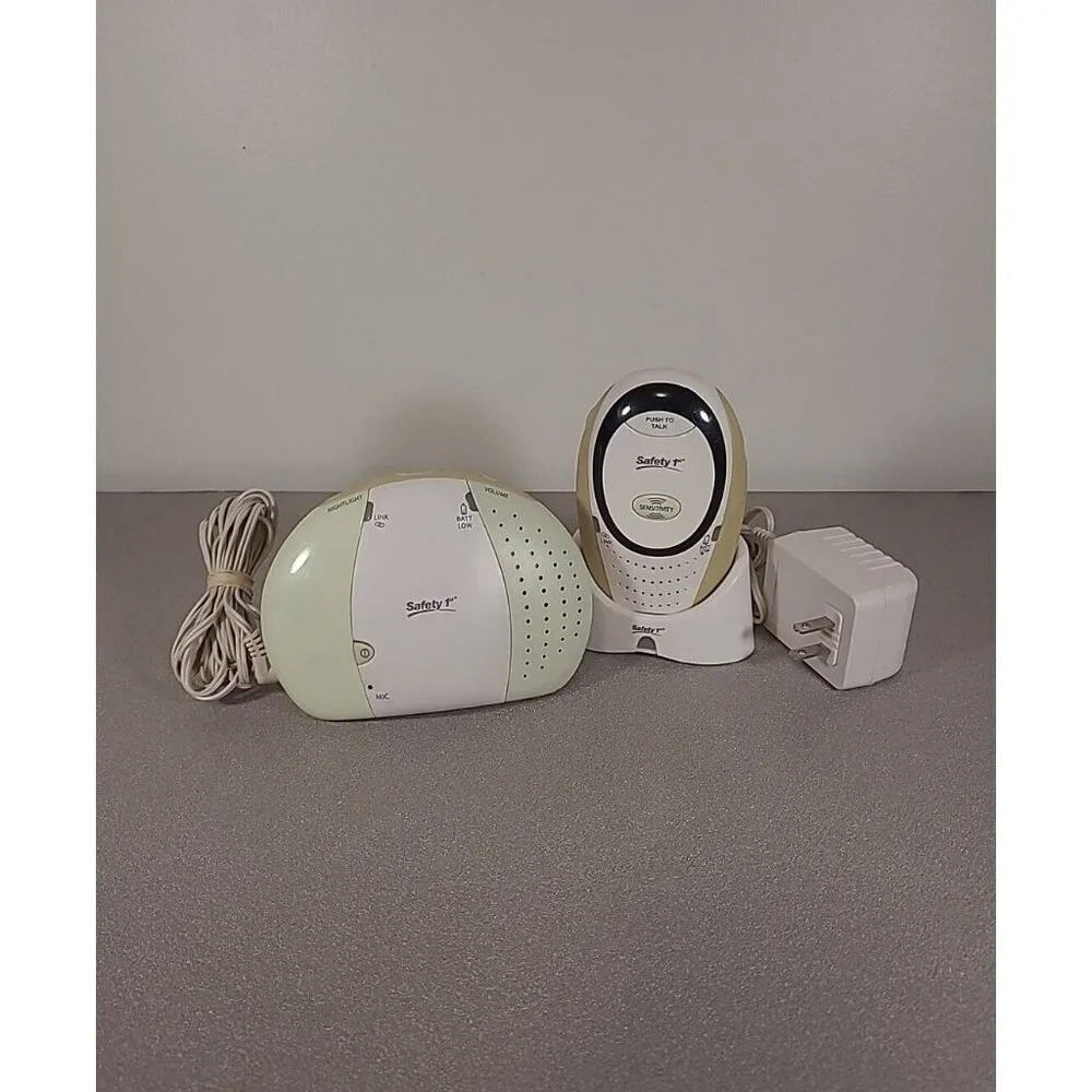 Safety 1st Baby Monitor and Walkie Bundle With Chargers Tested